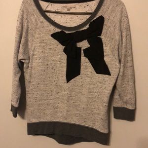 Gap sweater